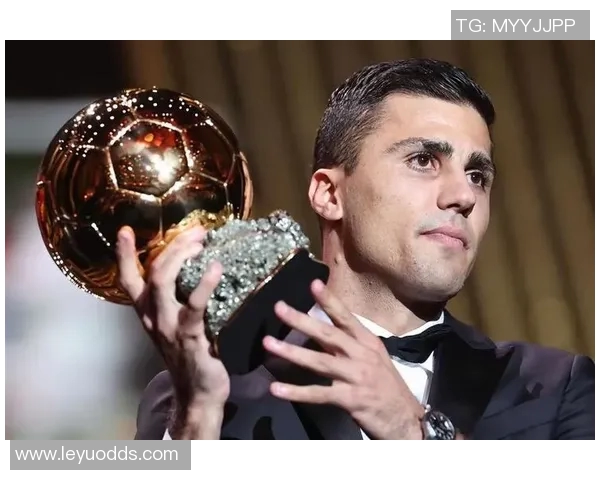 罗德里因肌肉受伤缺席后重返曼城训练状态回暖 罗德里因肌肉受伤缺席后重返曼城训练状态回暖